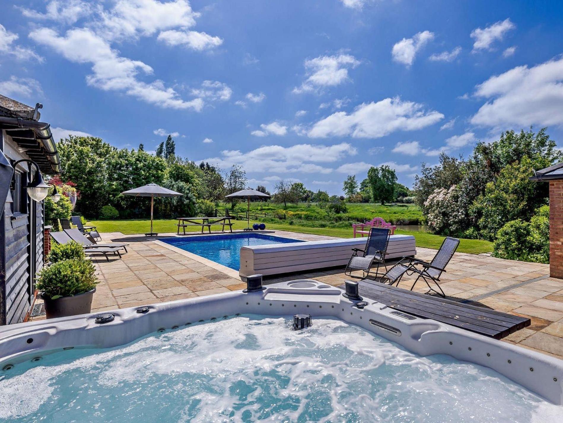 5 Bed In Smarden 76428 Villa Екстериор снимка